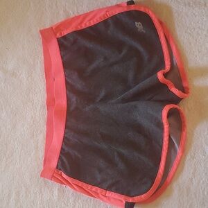 NEW BALANCE Athletic Shorts